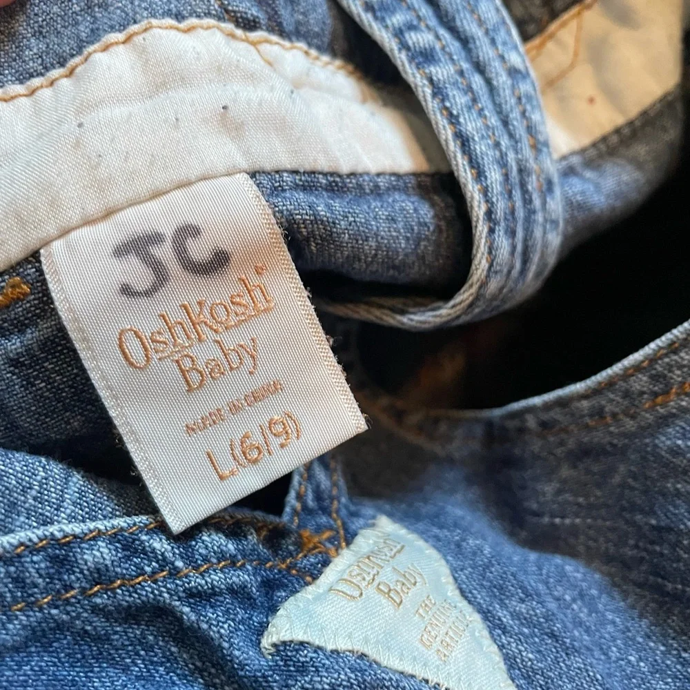 Vintage OshKosh Baby Denim Overalls Train Embroidery Size 6-9 Months